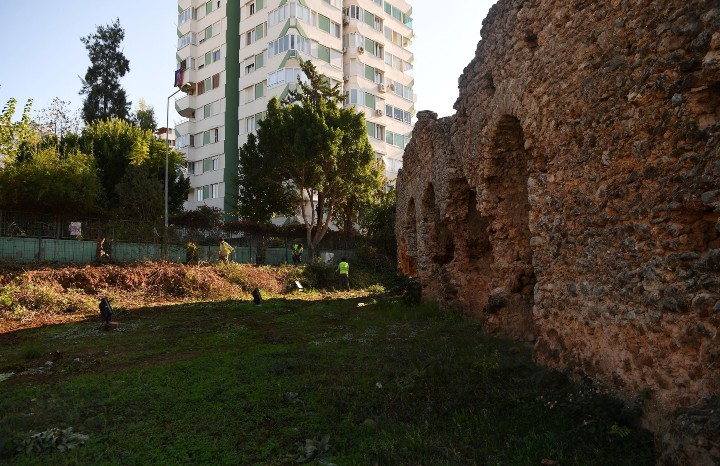 Roma Hamamı Yenilenmeye Hazırlanıyor